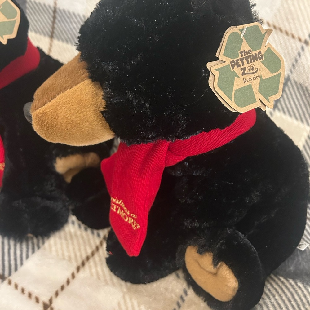 NWT Christmas at Biltmore Black Bear - 2 available - Picture 4 of 10
